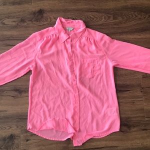 Beautiful sheer long sleeve blouse